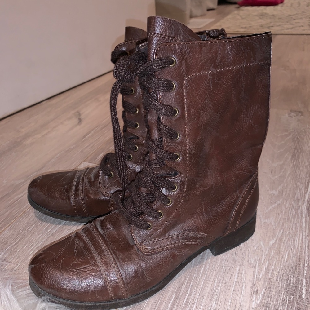 Lace up boots